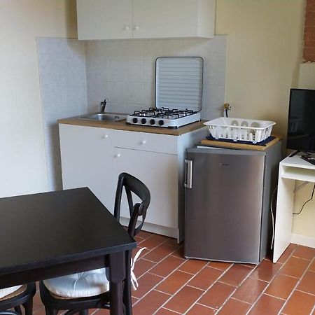Montevecchio Apartments Montopoli in Val dʼArno Eksteriør bilde