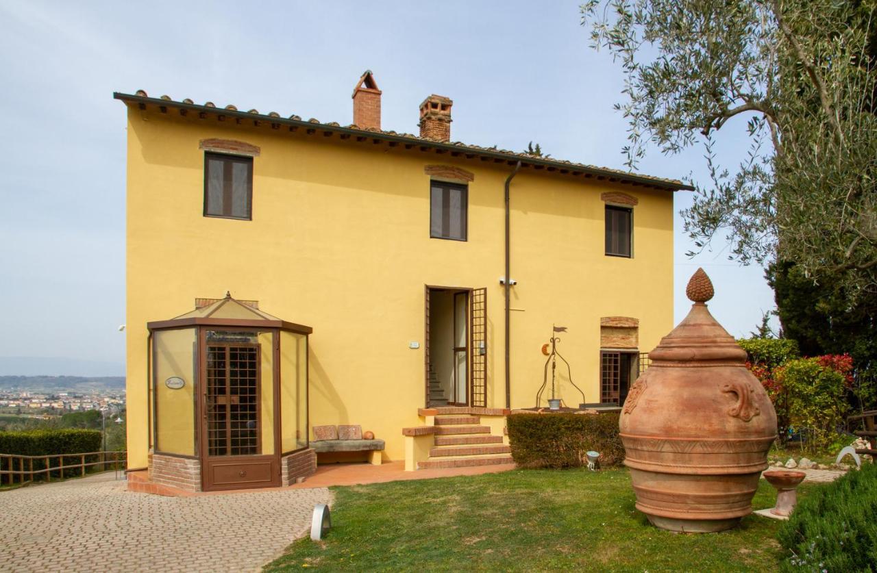 Montevecchio Apartments Montopoli in Val dʼArno Eksteriør bilde