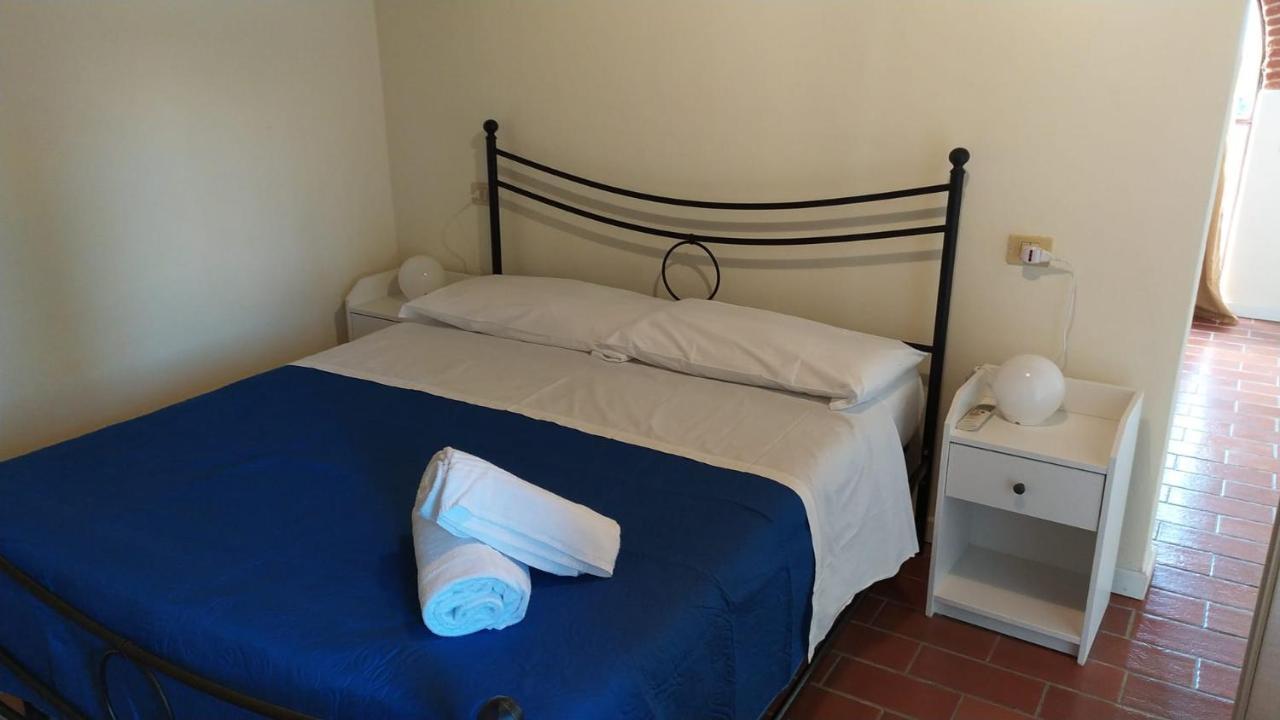 Montevecchio Apartments Montopoli in Val dʼArno Eksteriør bilde