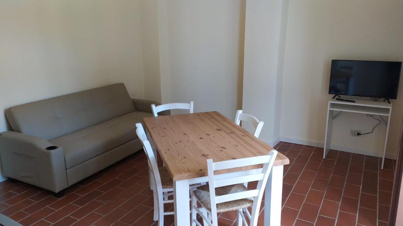Montevecchio Apartments Montopoli in Val dʼArno Eksteriør bilde